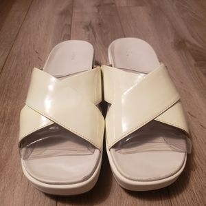 Women's UGG Emily Platform Slide Sandal